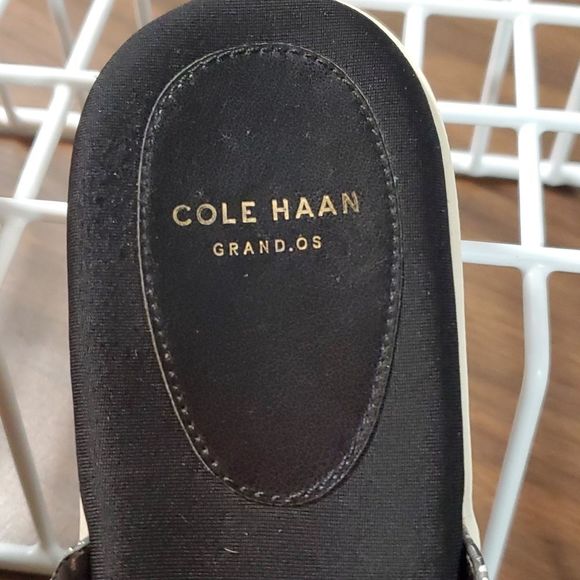 Cole Haan Grand OS Geometric Pattern Cross Strap Slide On Flats Slides Sandals 8 - Picture 5 of 8